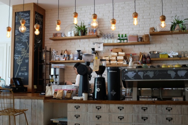 café